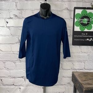 Under armour athletic top small